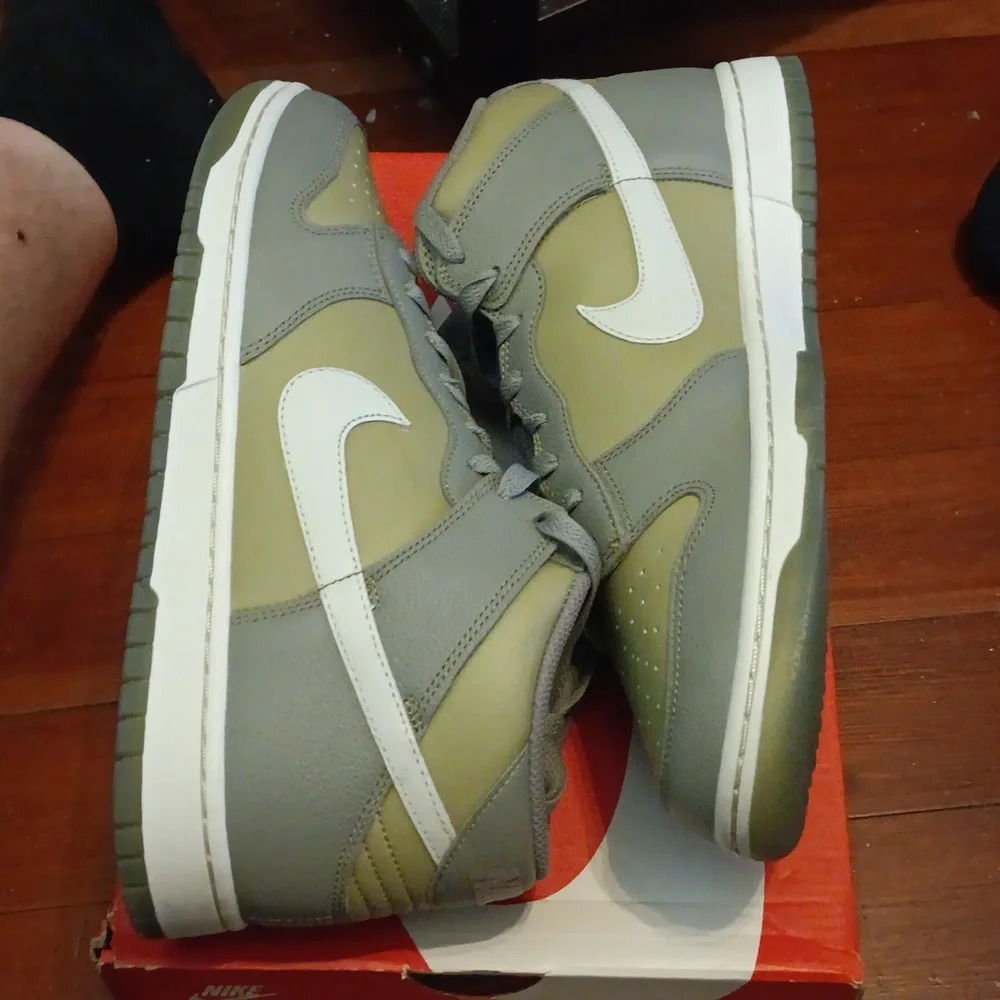 NIB NIKE DUNK MID 'DARK STUCCO' SZ 11.5 - Picture 5 of 8